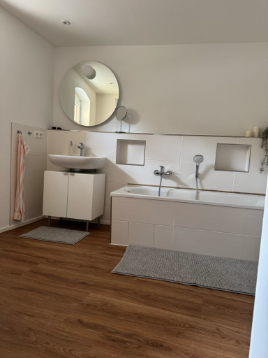 Wanne mit WC